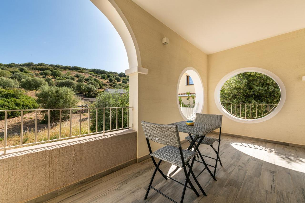 Elizabeth House * Villasimius